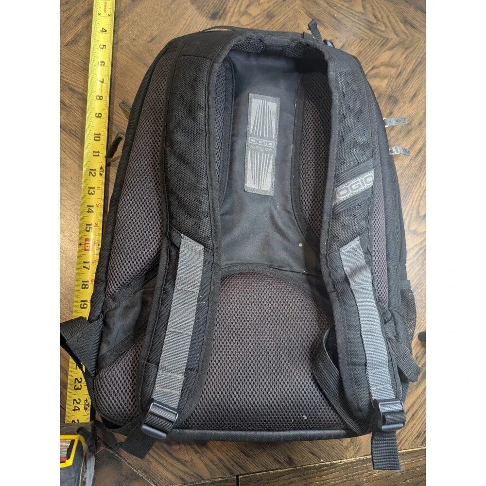 OGIO gambit pack